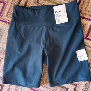 NWT FLX AFFIRMATION SHORTS MEDIUM